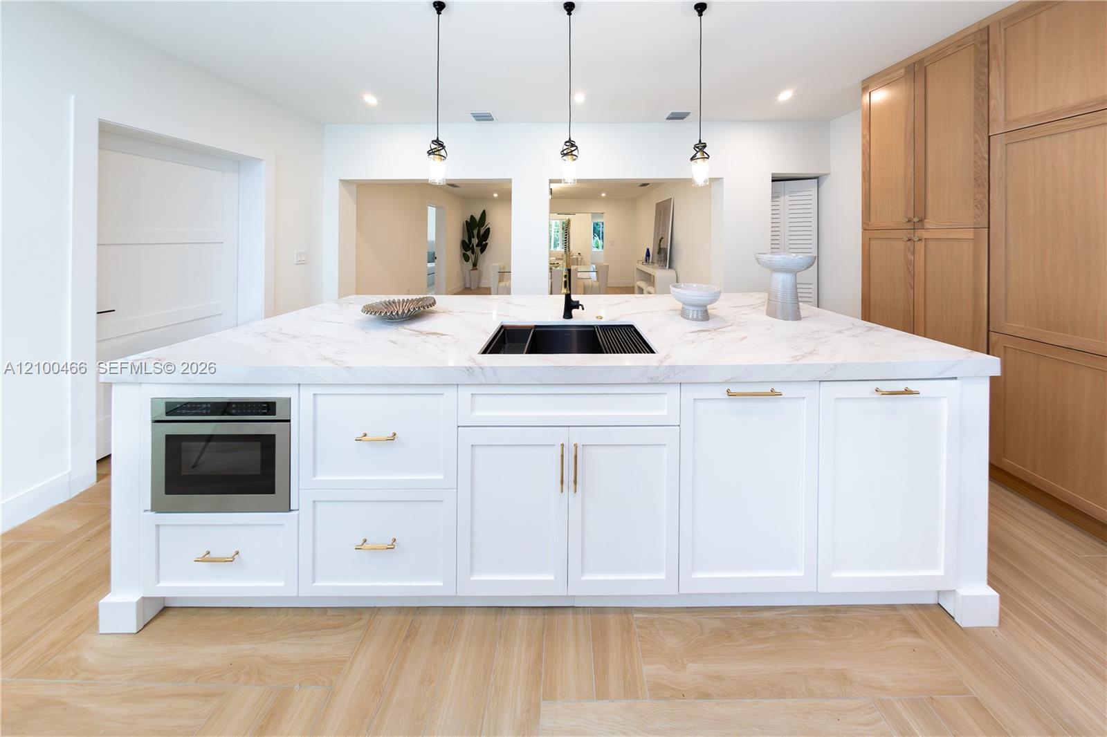 420 NE 55th Terrace