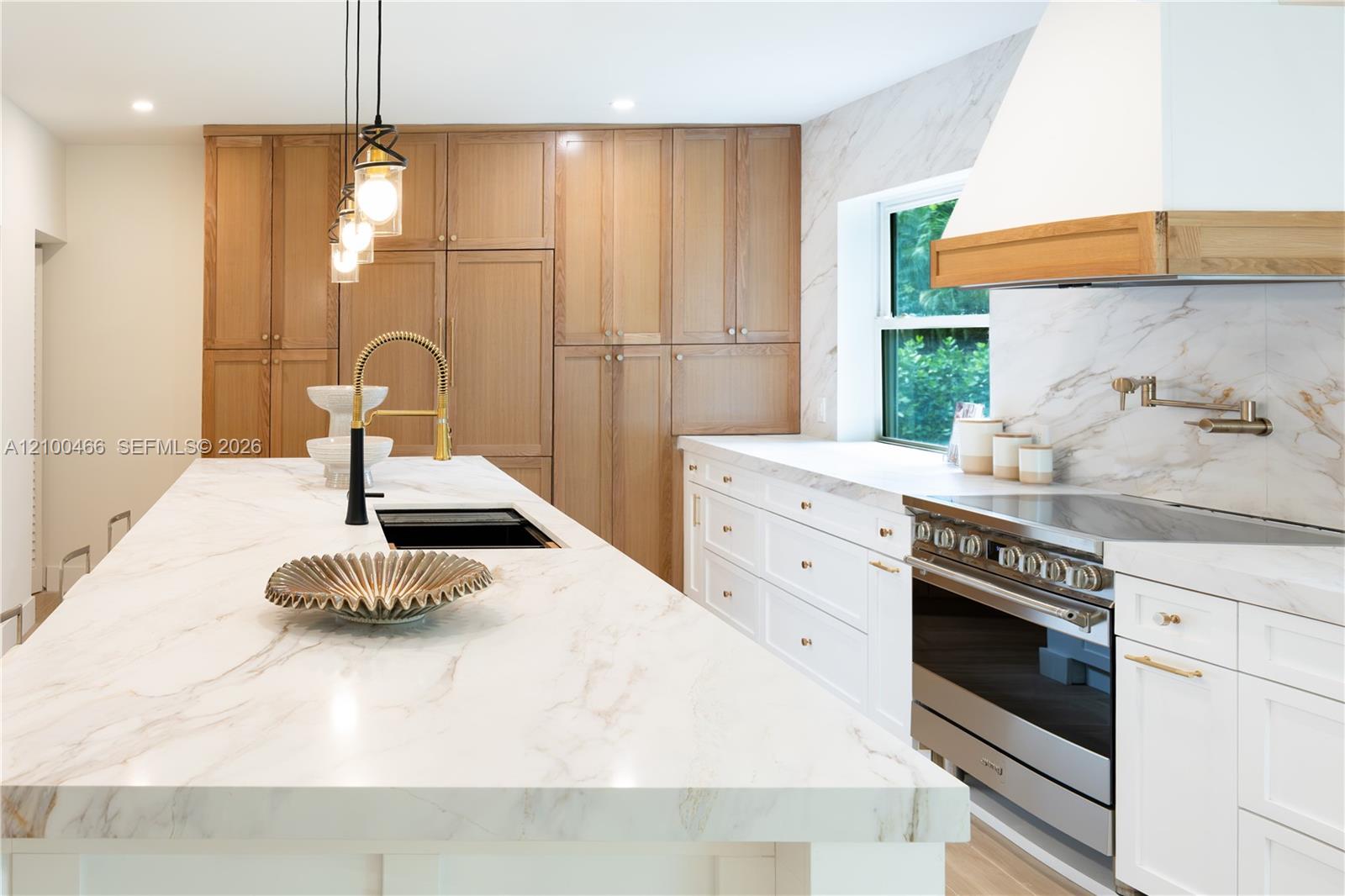 420 NE 55th Terrace