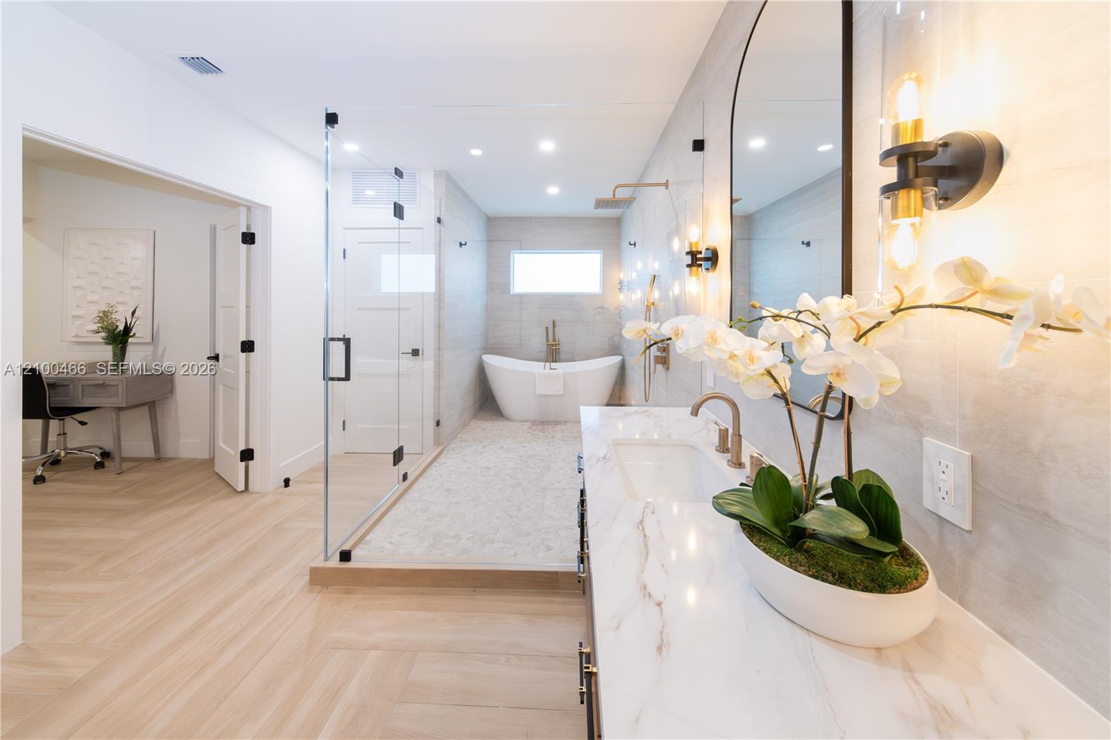 420 NE 55th Terrace