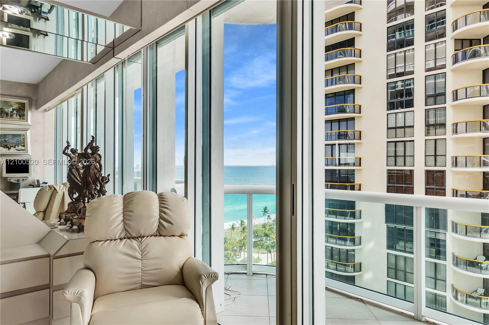 10101 Collins Avenue