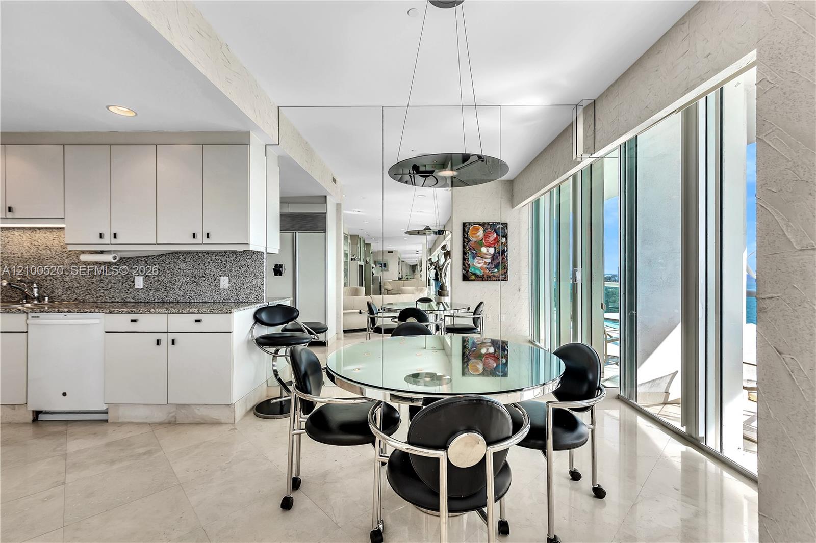 10101 Collins Avenue