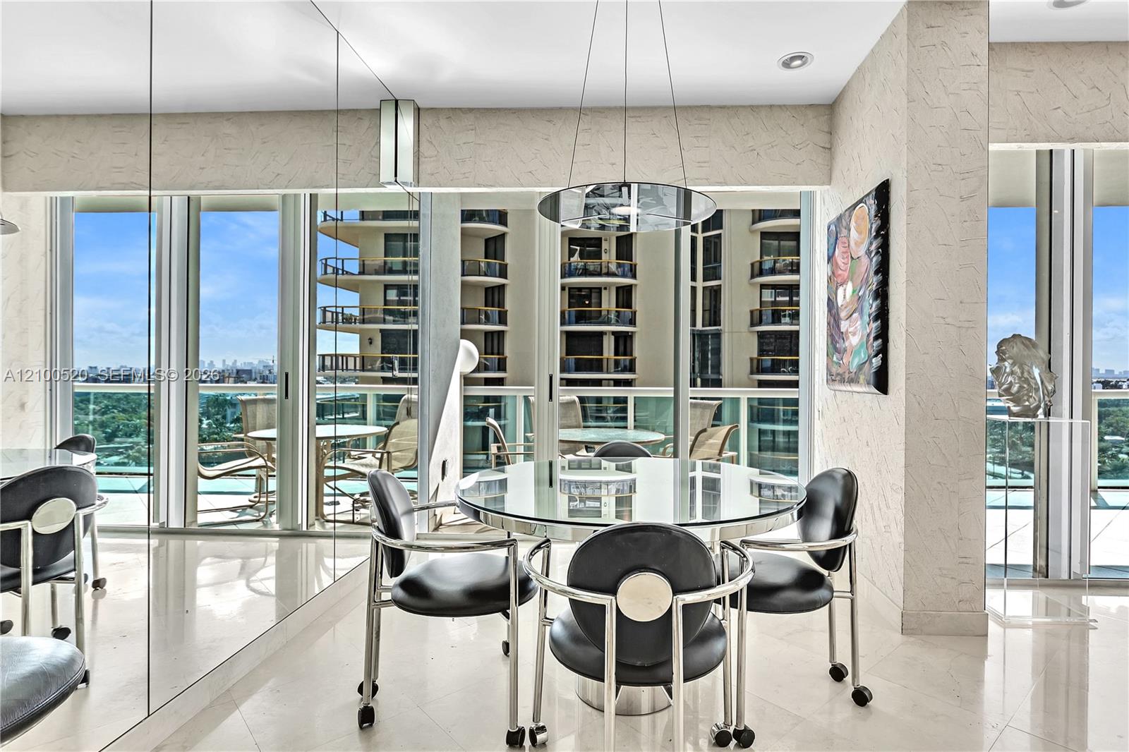 10101 Collins Avenue