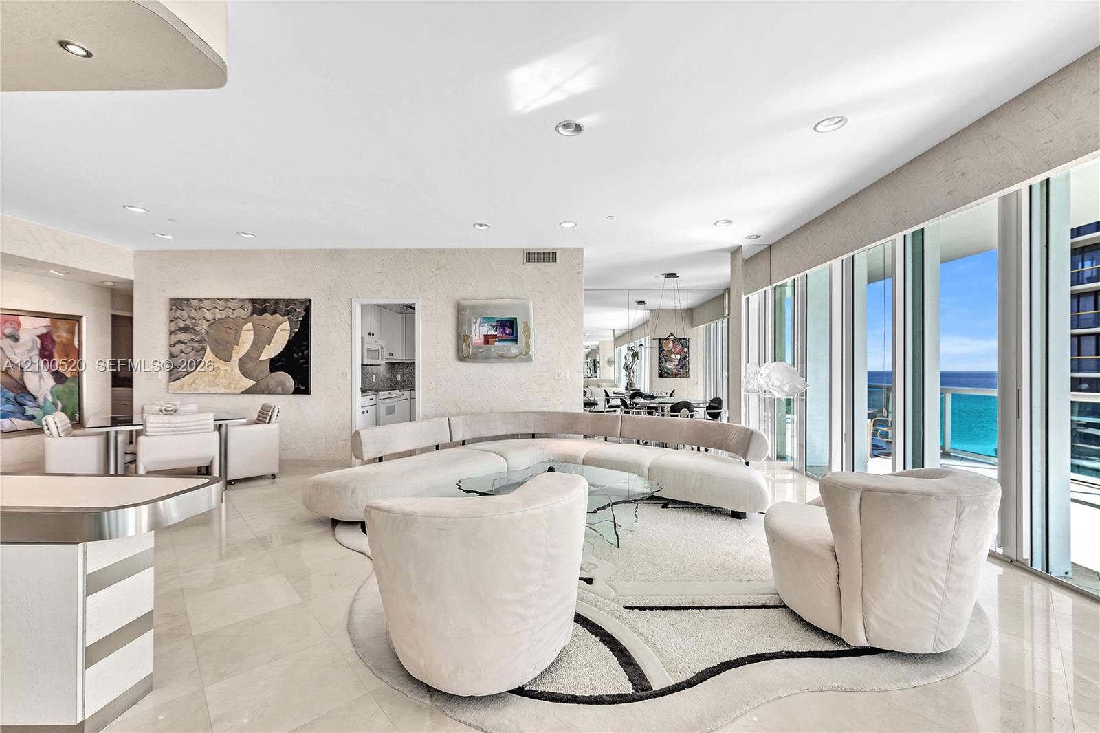 10101 Collins Avenue