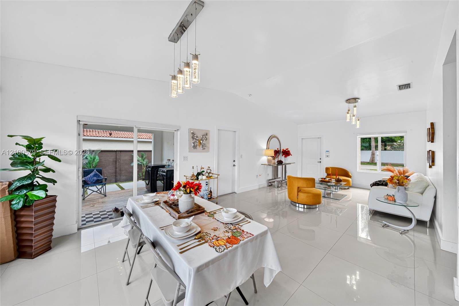 17990 SW 113th Court