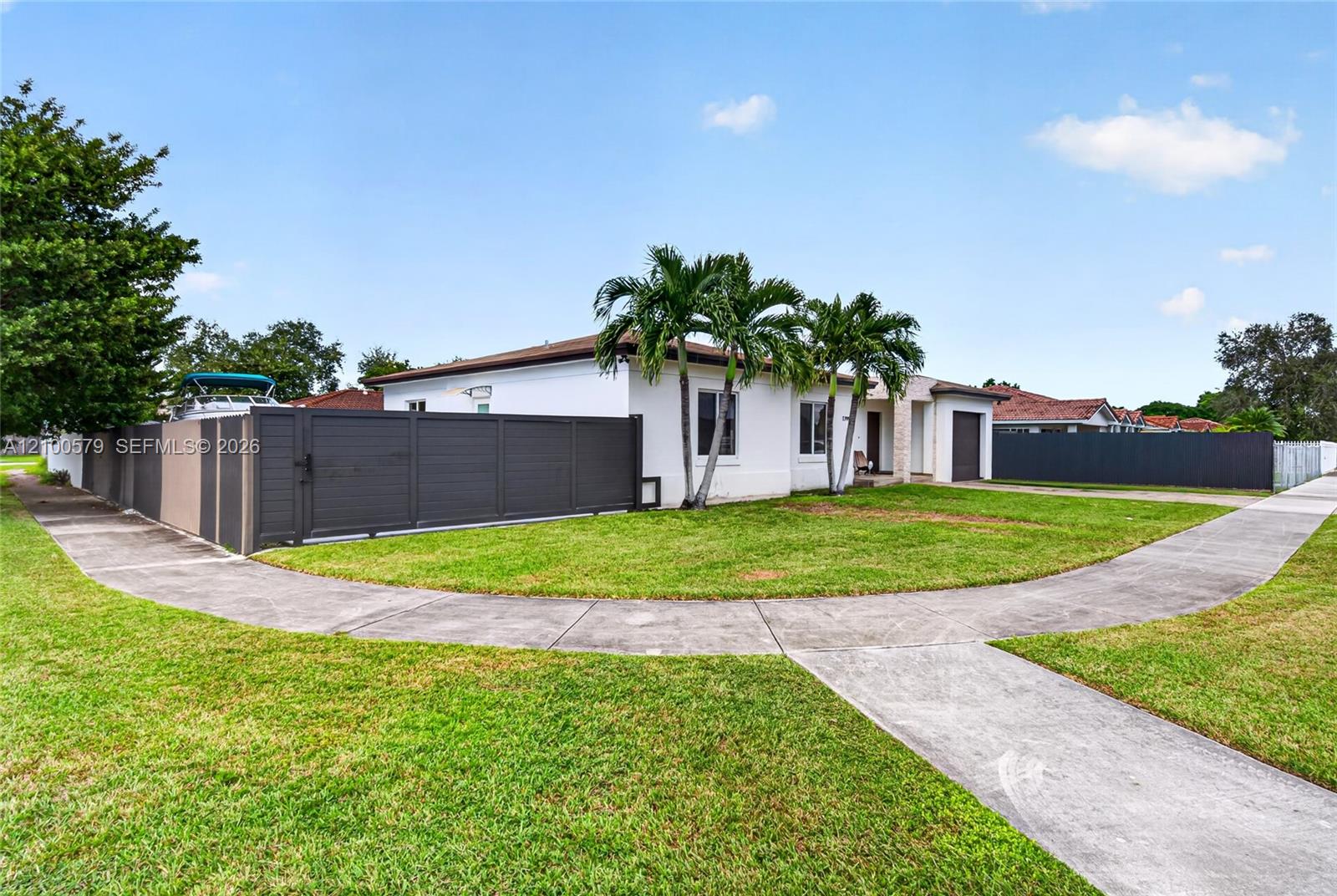 17990 SW 113th Court