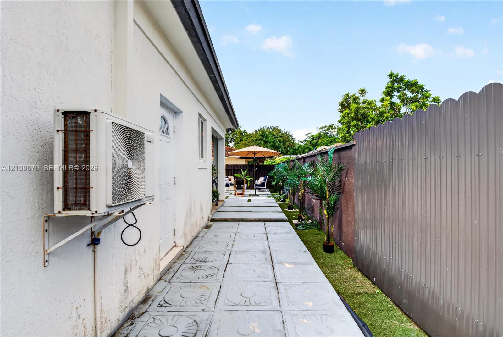 17990 SW 113th Court