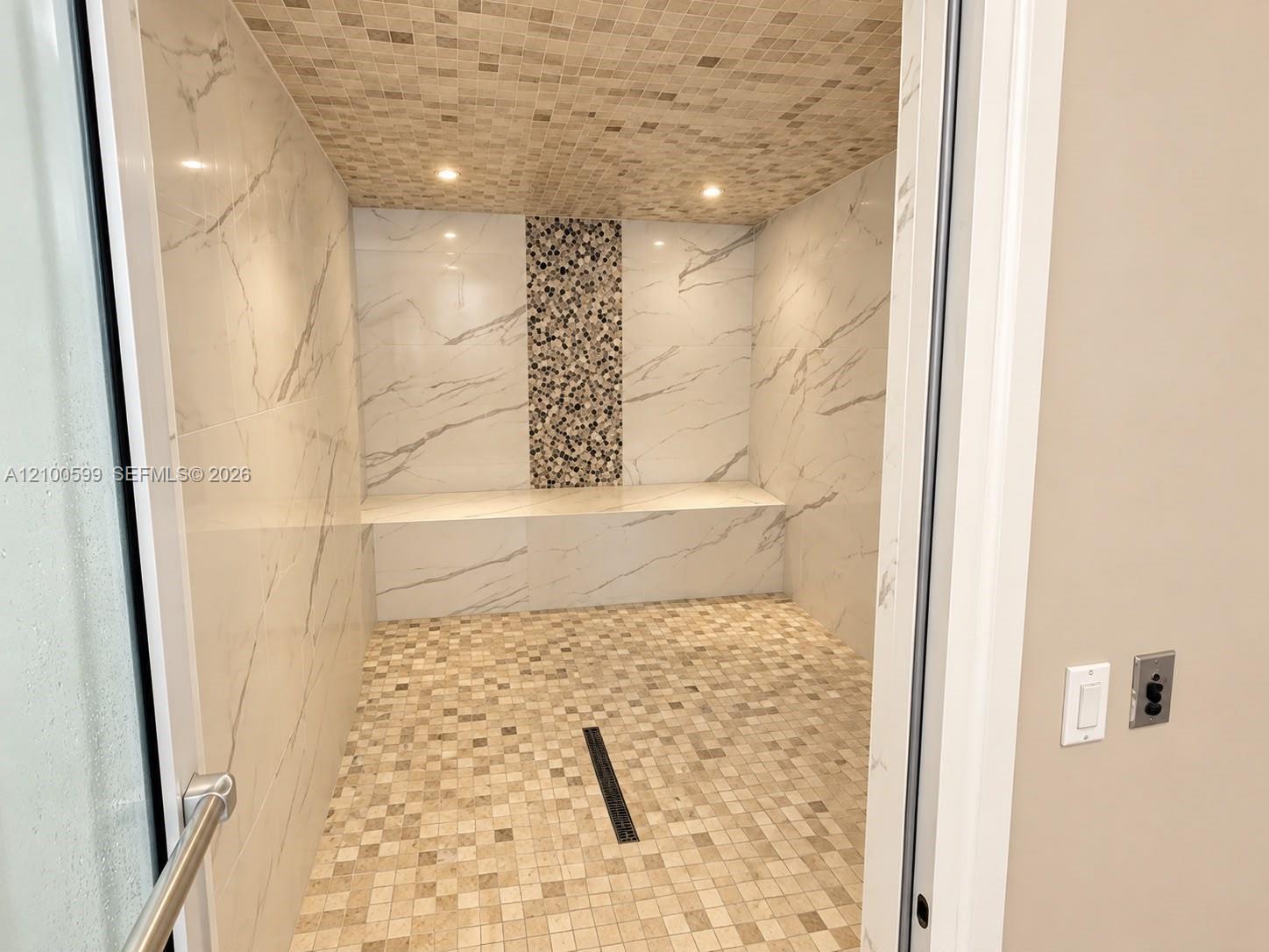 50 Biscayne Boulevard gallery image #34