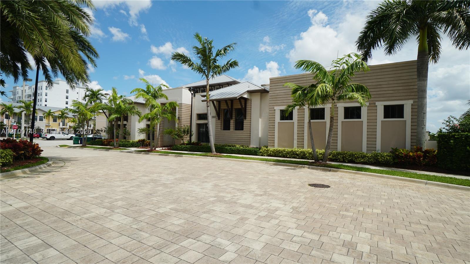 10401 NW 61st Lane gallery image #41