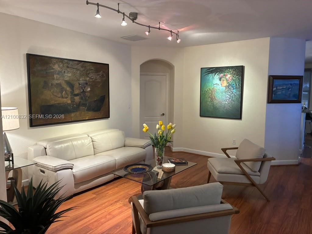 7901 NW 113th Place gallery image #6