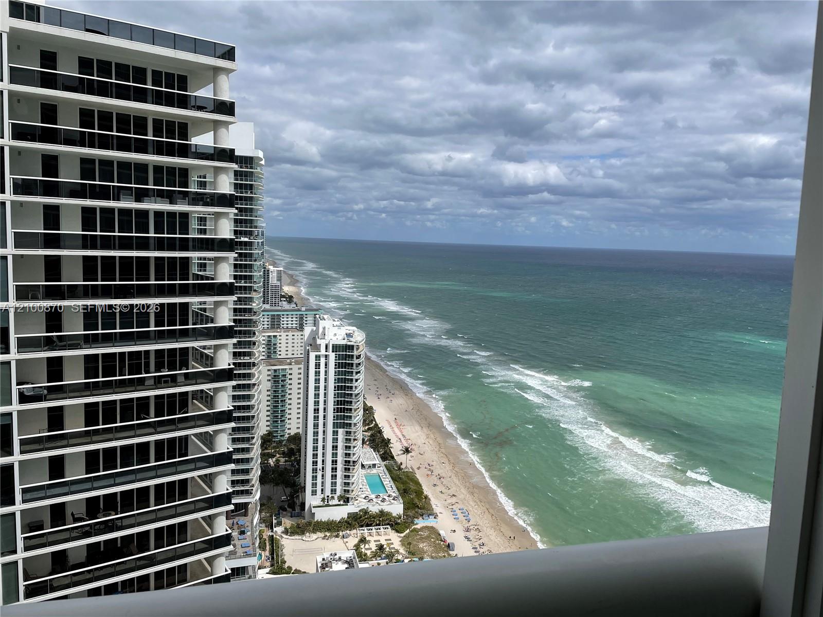1830 N Ocean Drive gallery image #2