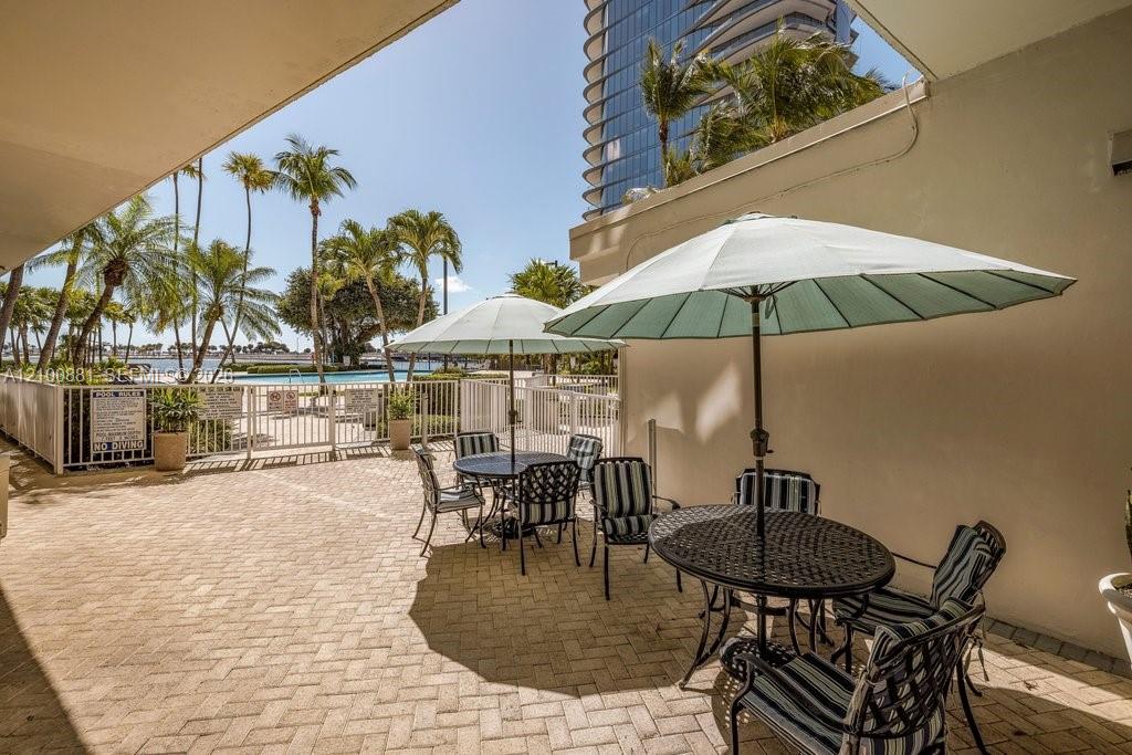 2451 Brickell Avenue