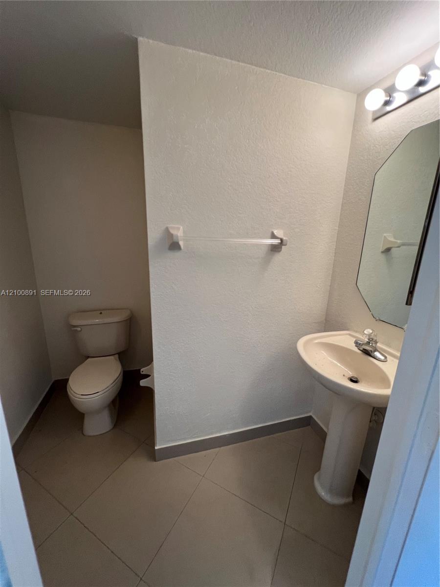 7731 NW 114th Place gallery image #4
