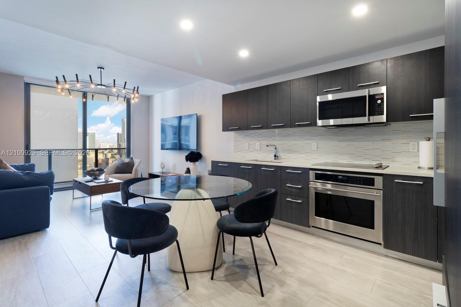 55 SW 9th Street