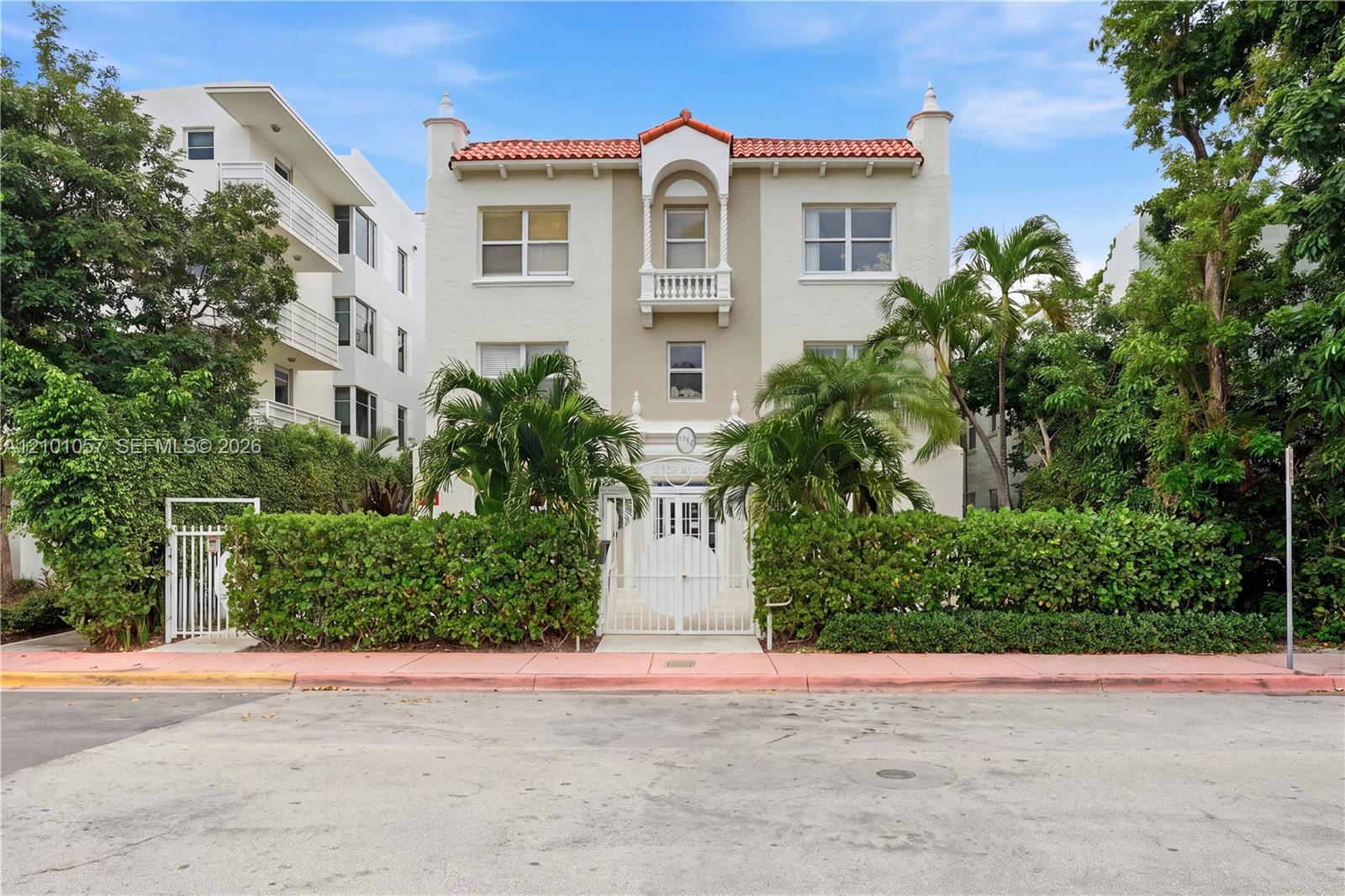 1542 Drexel Avenue