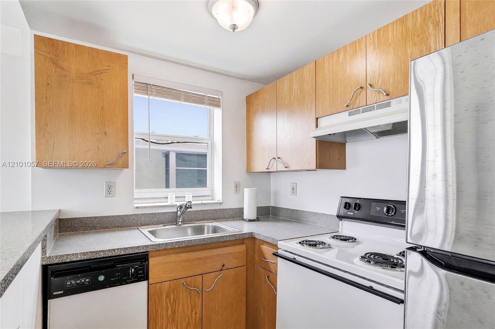 1542 Drexel Avenue