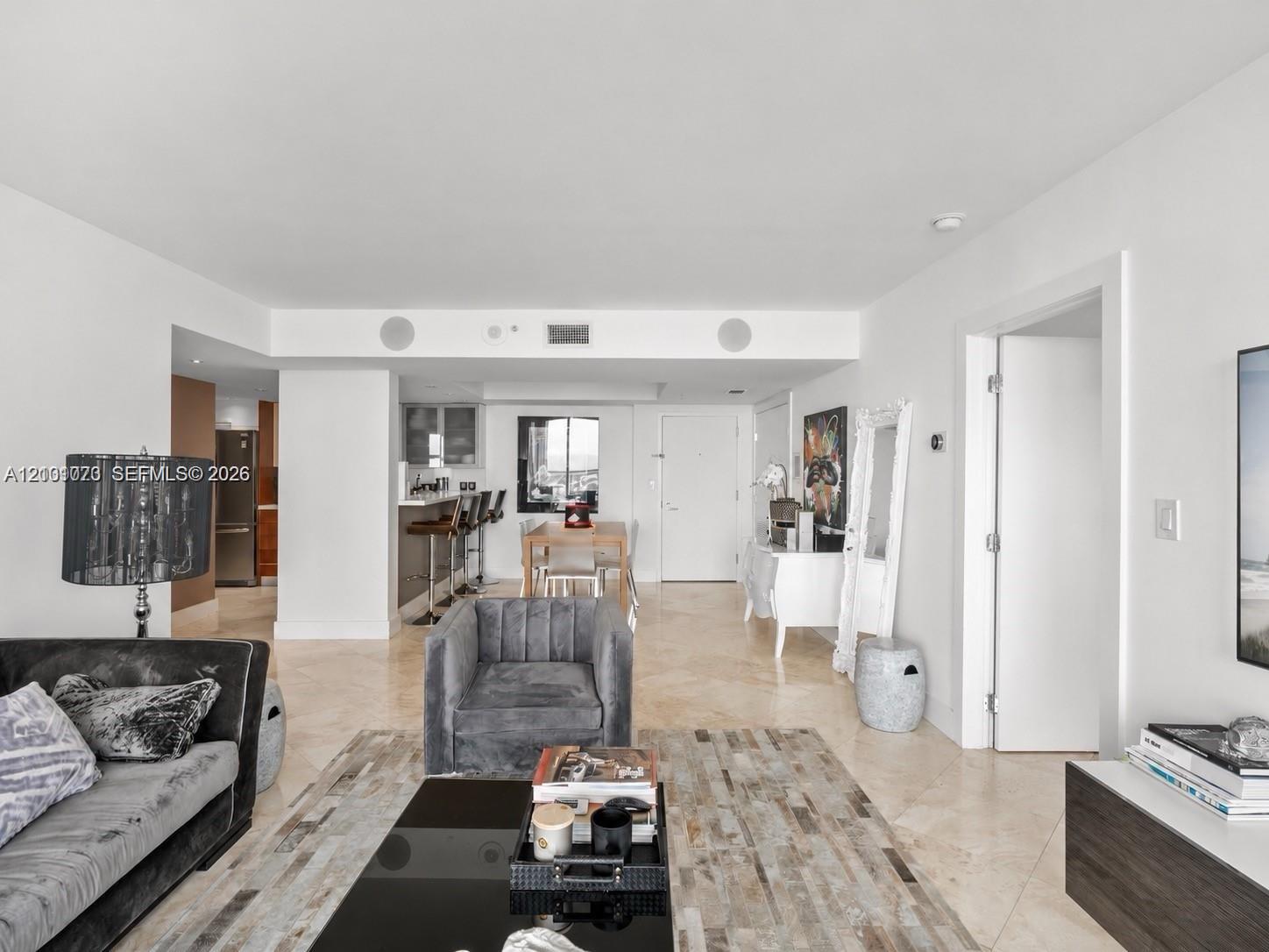 650 West Avenue