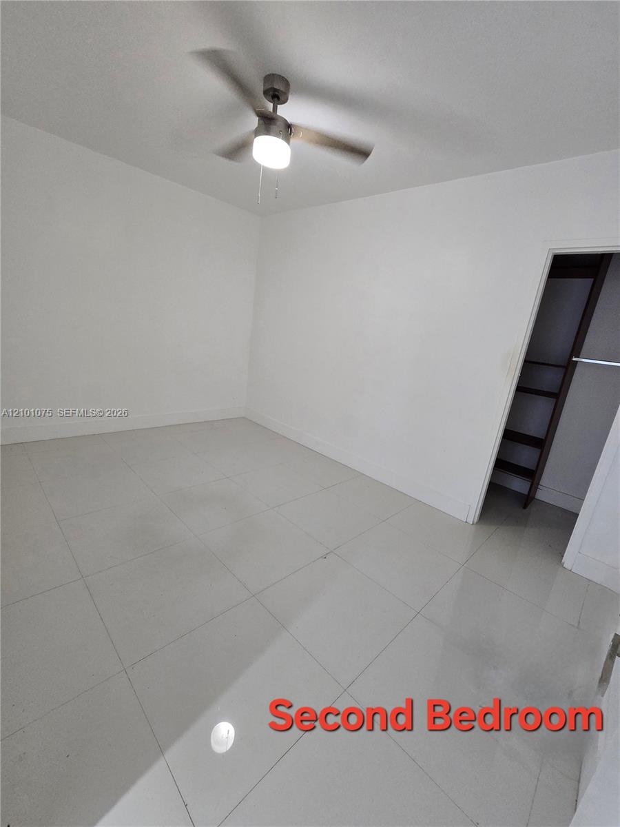 5825 Collins Avenue gallery image #41