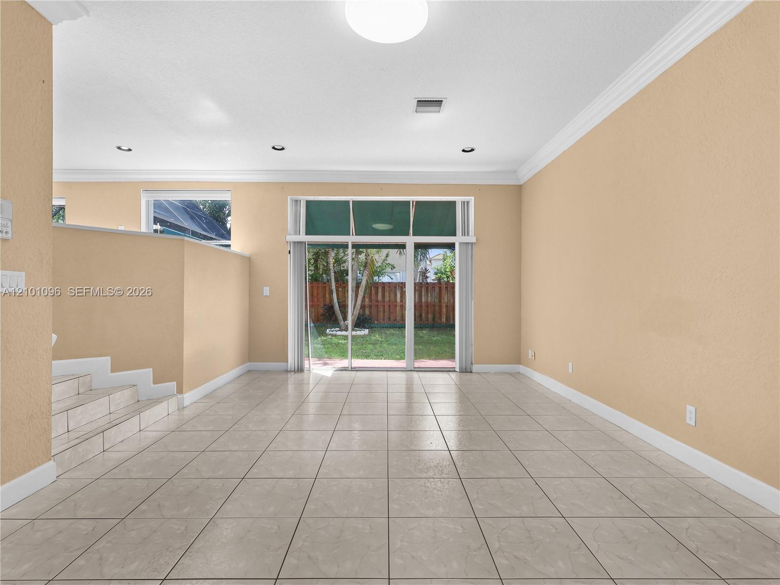 9776 NW 30th Street gallery image #18