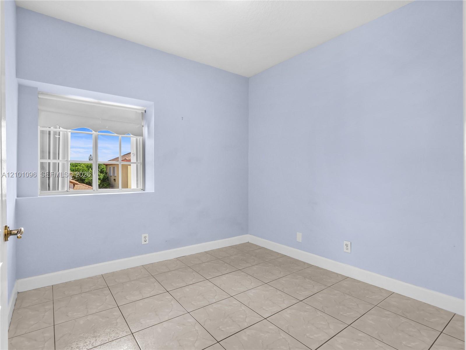 9776 NW 30th Street gallery image #38