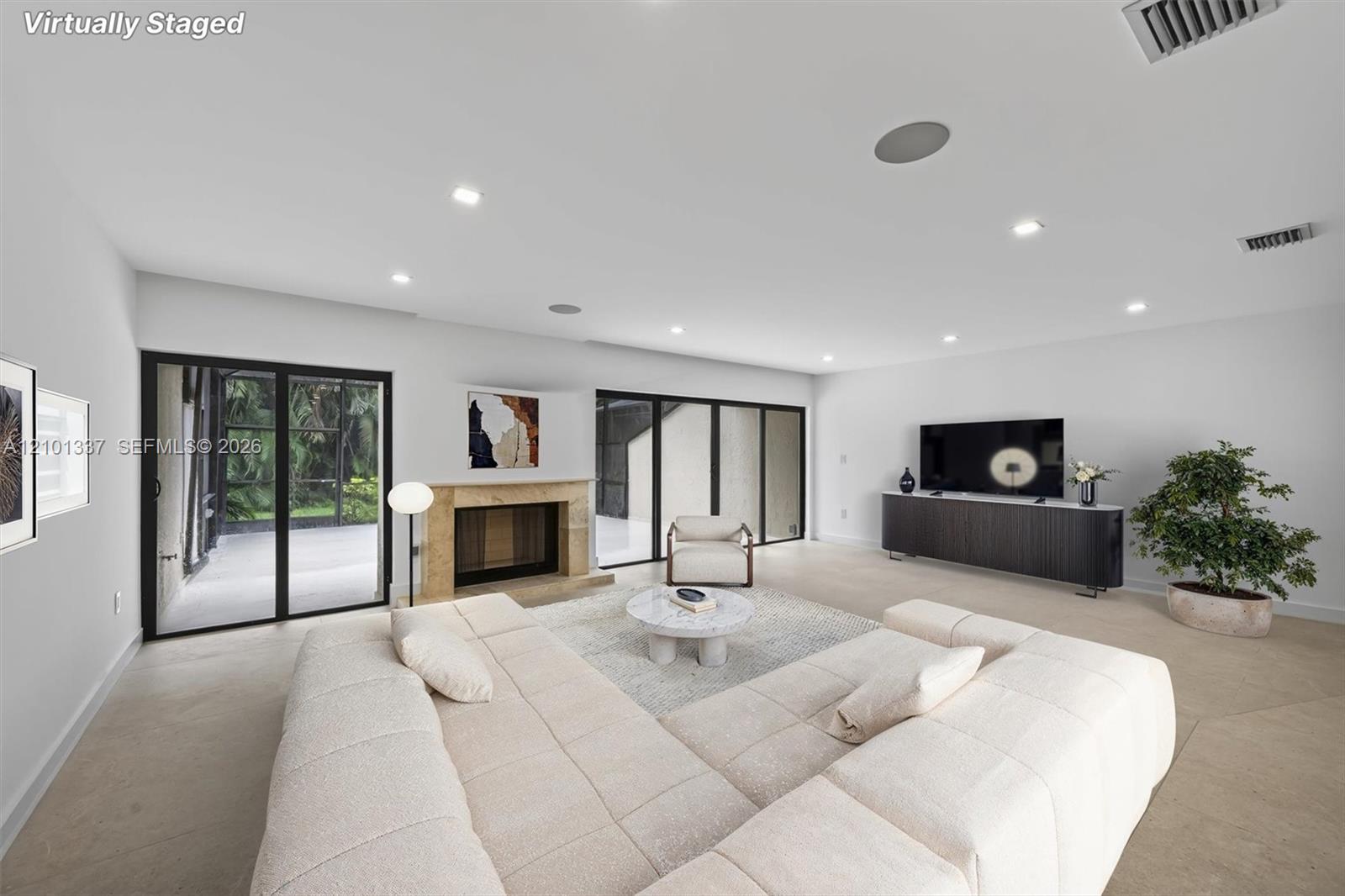 9340 NW 48th Doral Terrace gallery image #11