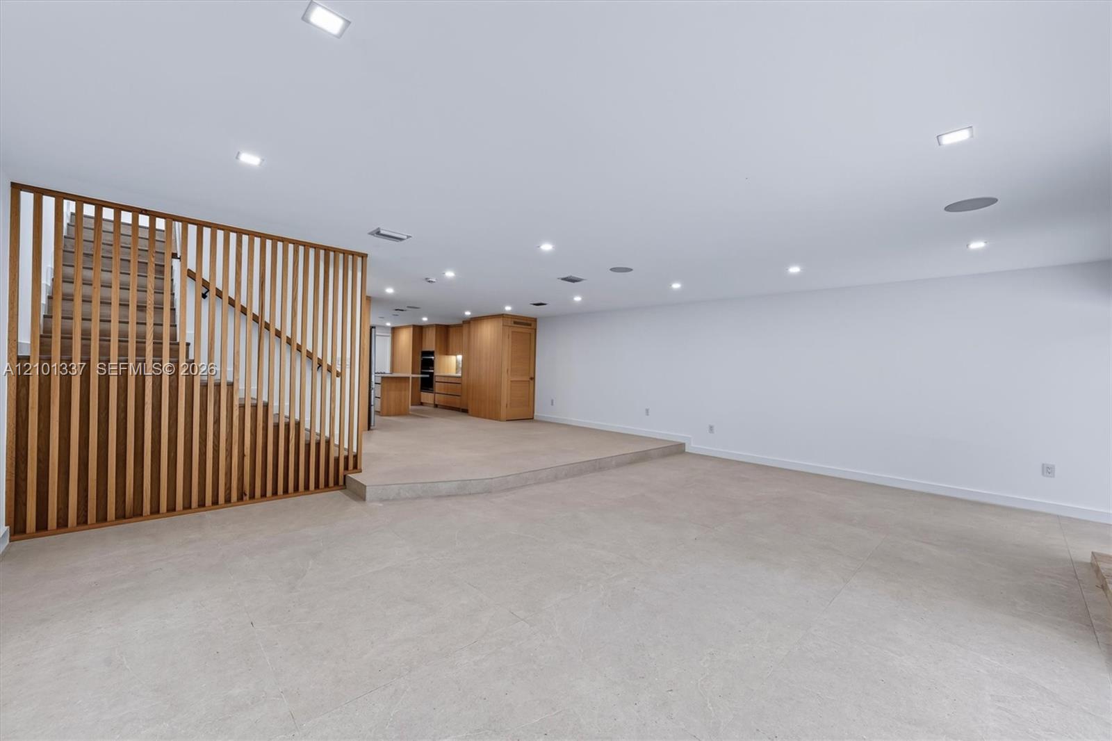 9340 NW 48th Doral Terrace gallery image #13