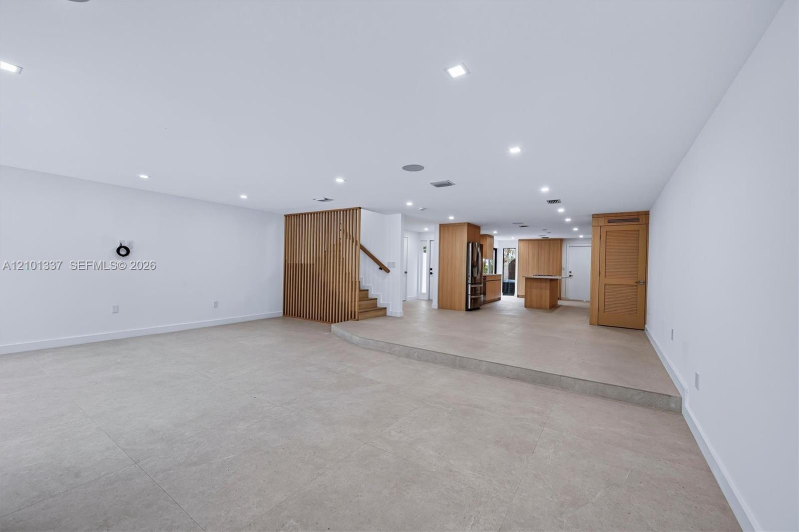 9340 NW 48th Doral Terrace gallery image #14