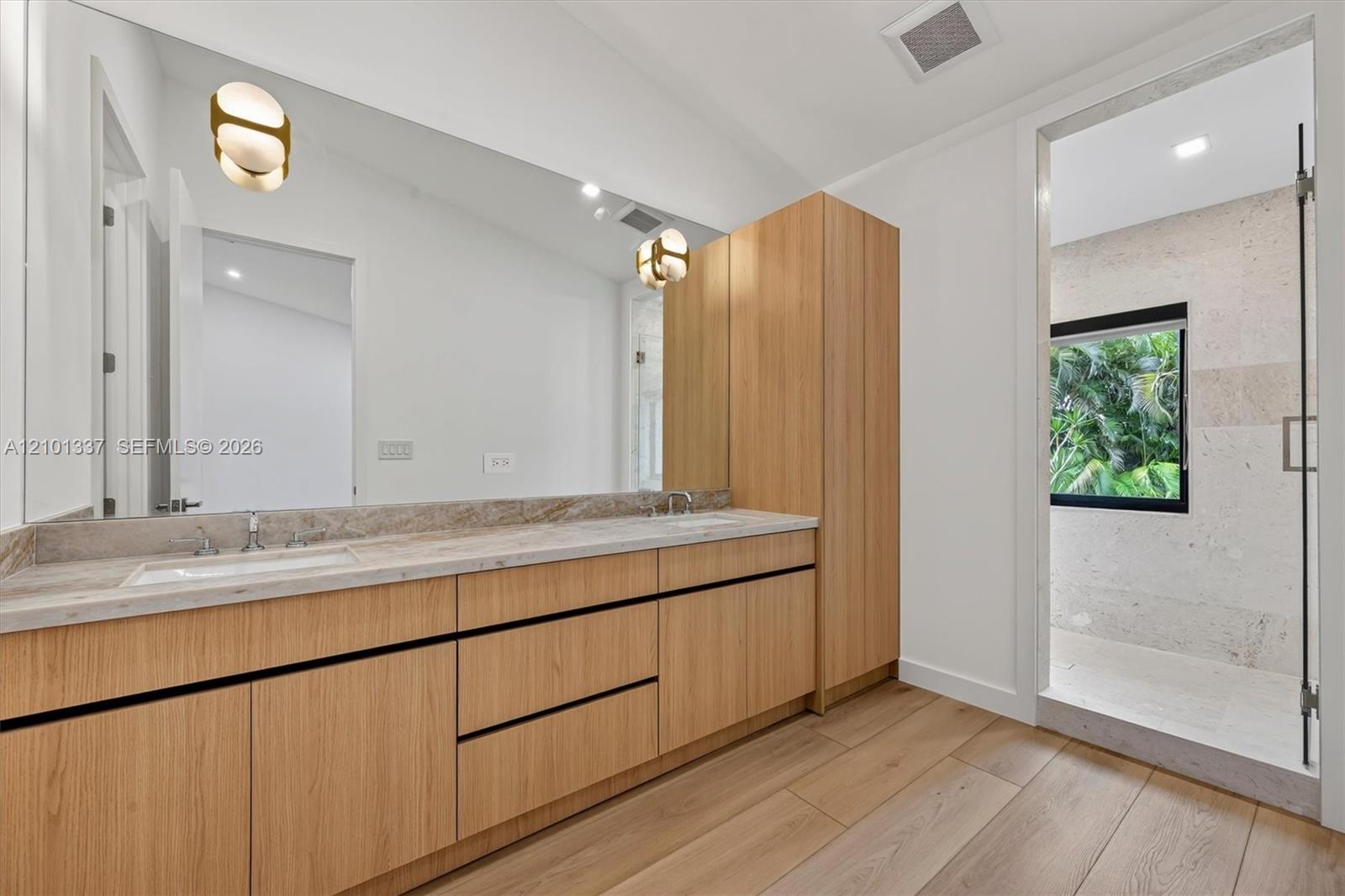 9340 NW 48th Doral Terrace gallery image #22