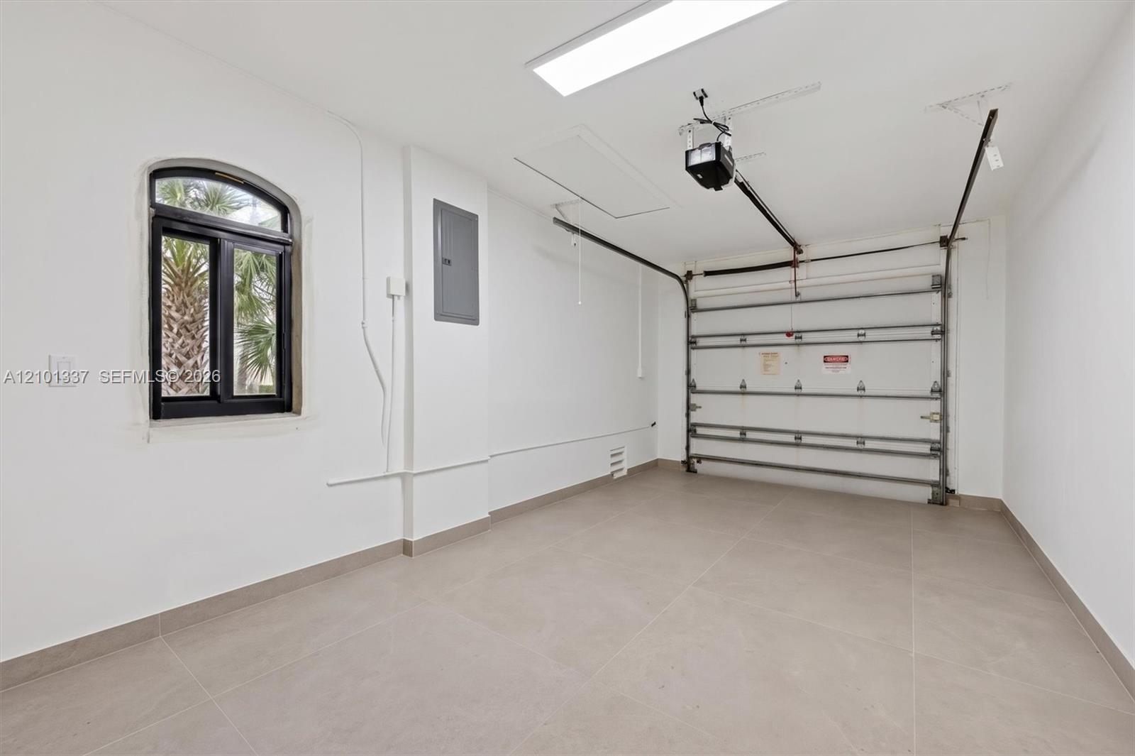 9340 NW 48th Doral Terrace gallery image #38