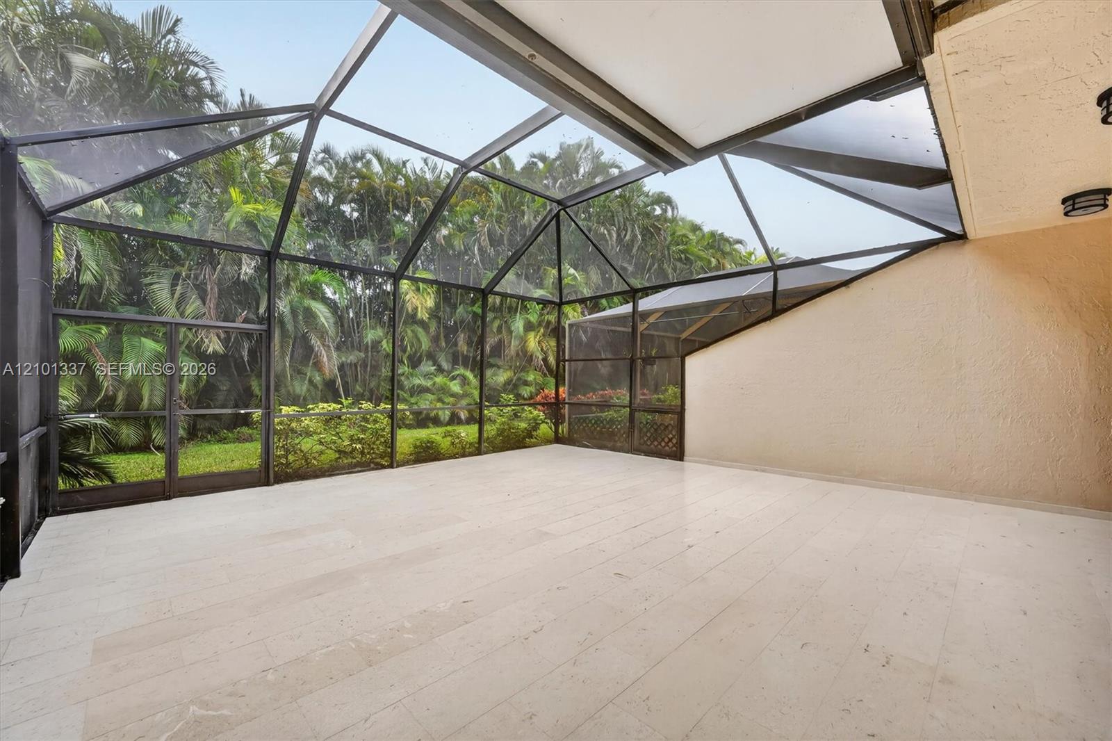 9340 NW 48th Doral Terrace gallery image #42