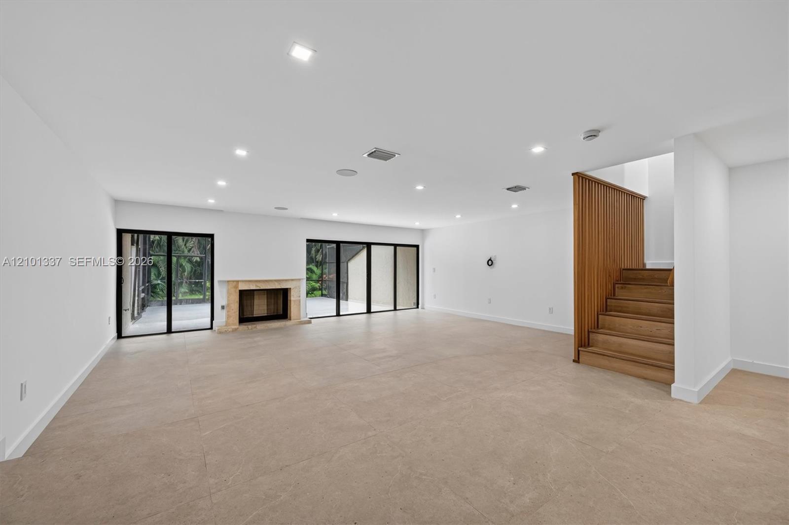9340 NW 48th Doral Terrace gallery image #9