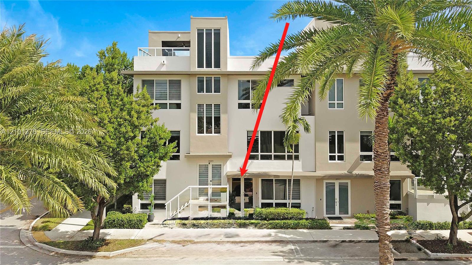 10541 NW 66th Street gallery image #1