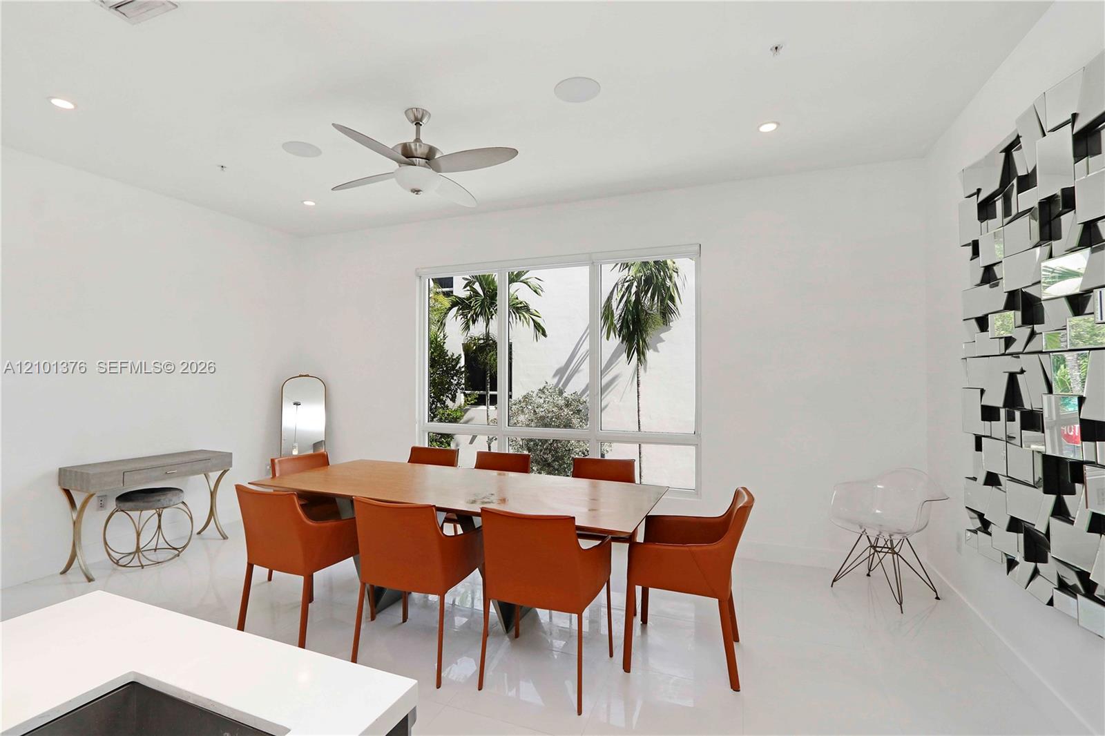 10541 NW 66th Street gallery image #13