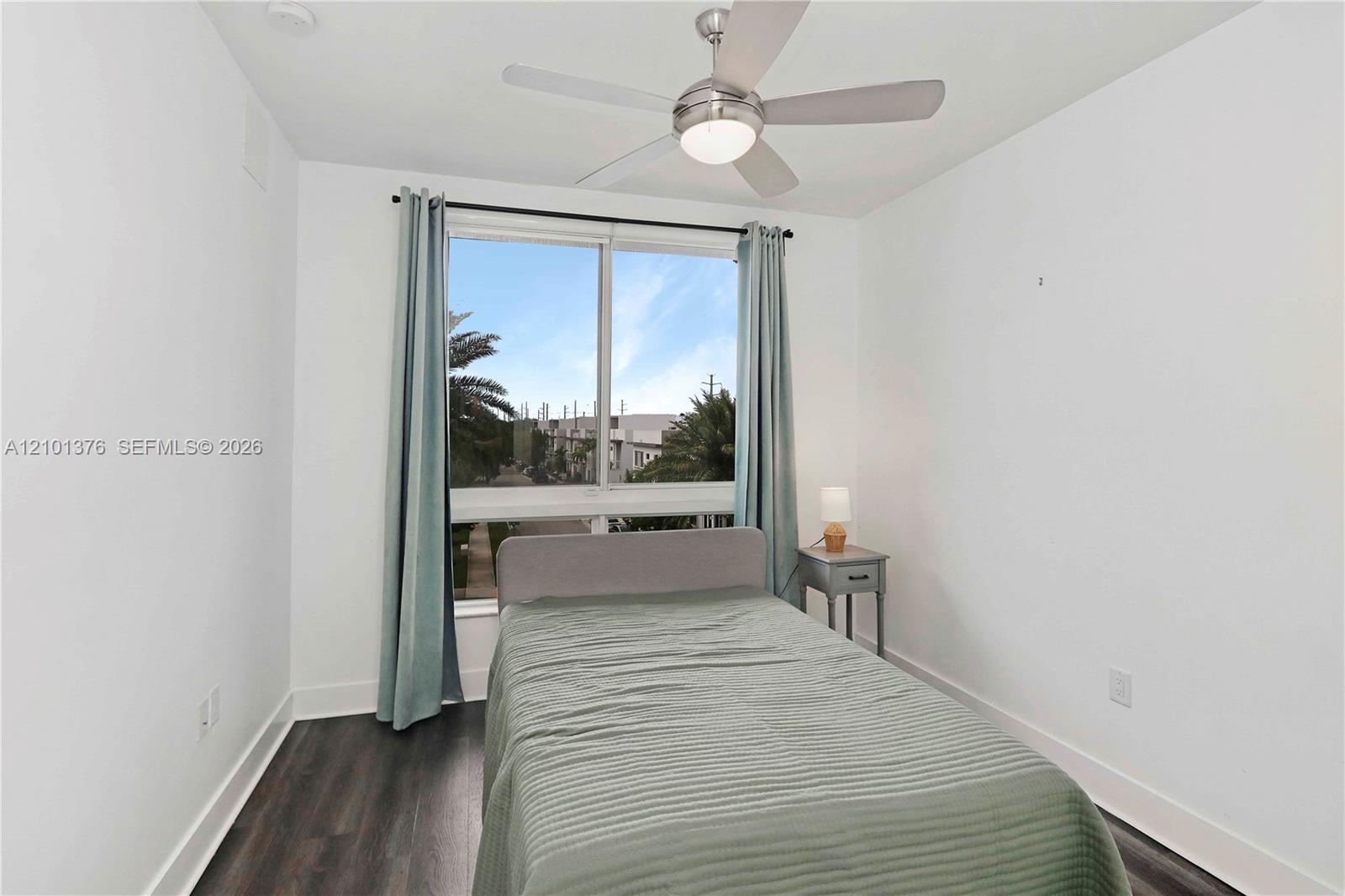 10541 NW 66th Street gallery image #24