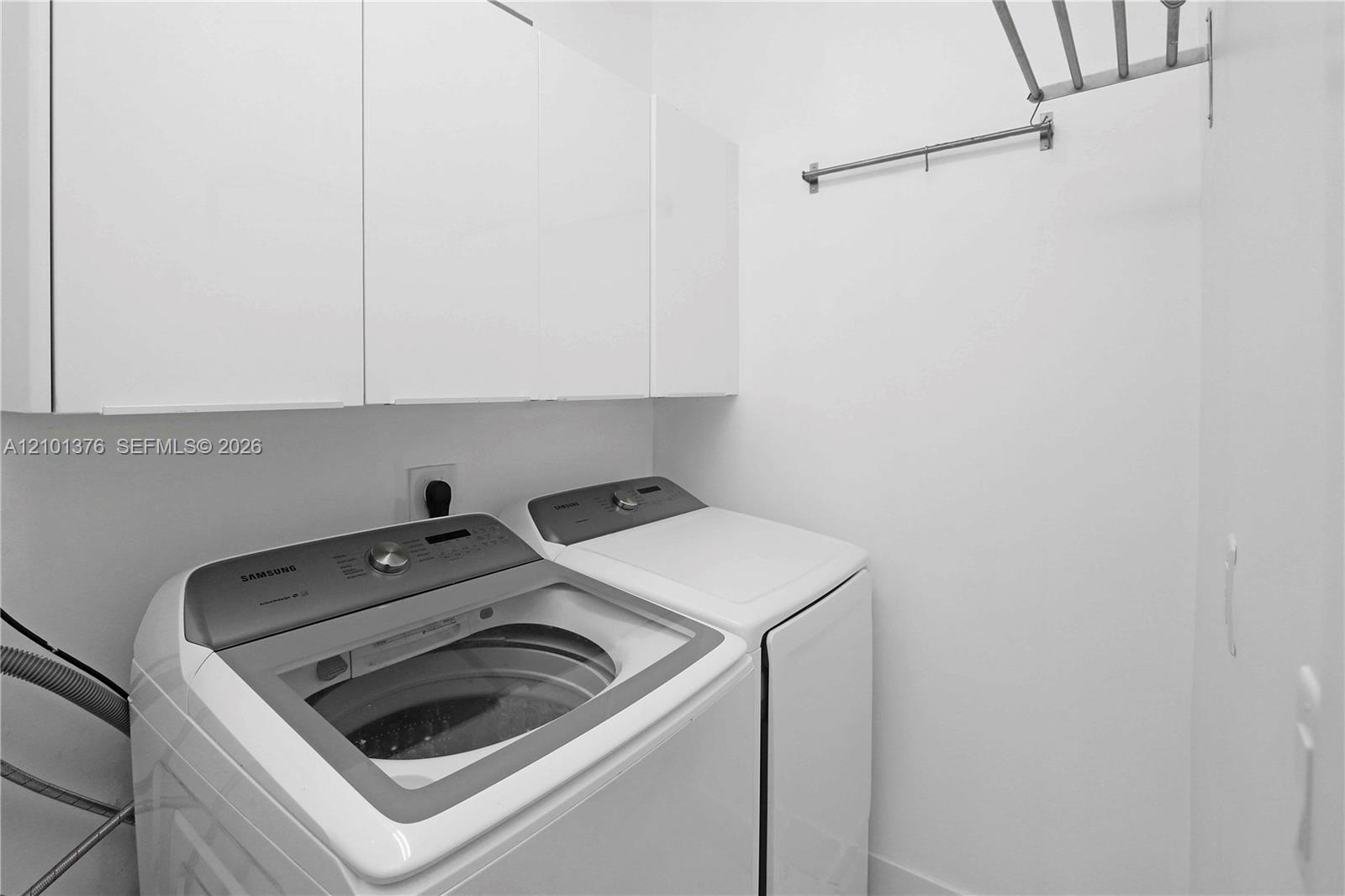 10541 NW 66th Street gallery image #30