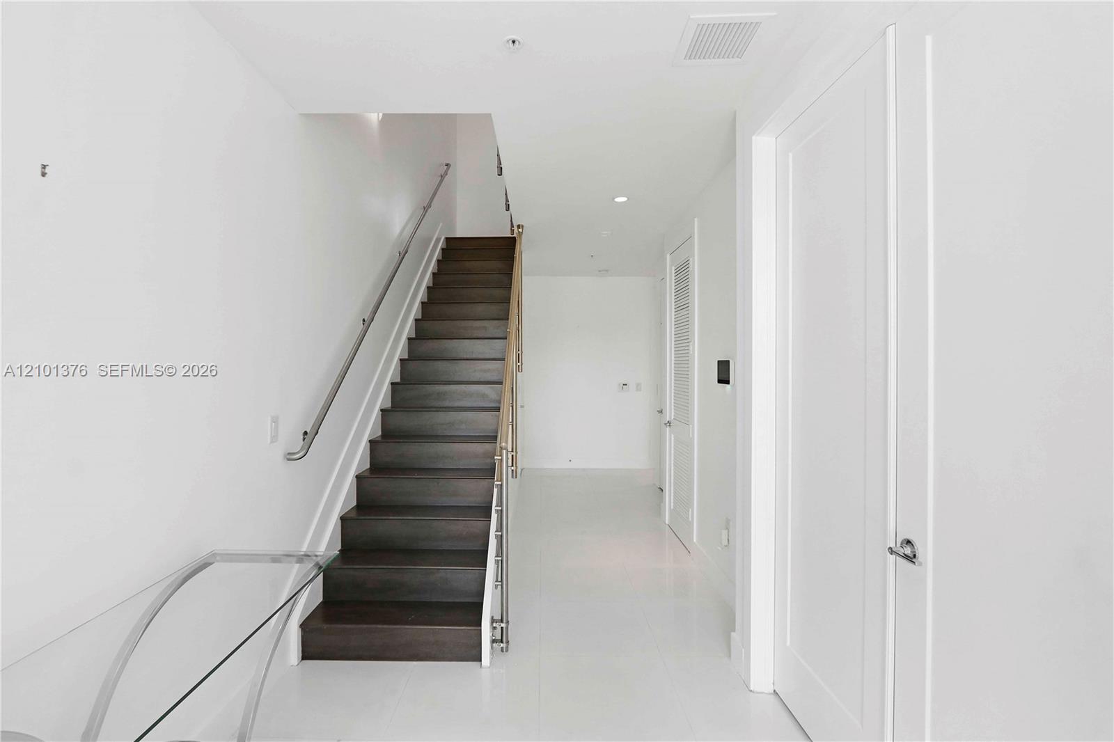 10541 NW 66th Street gallery image #4