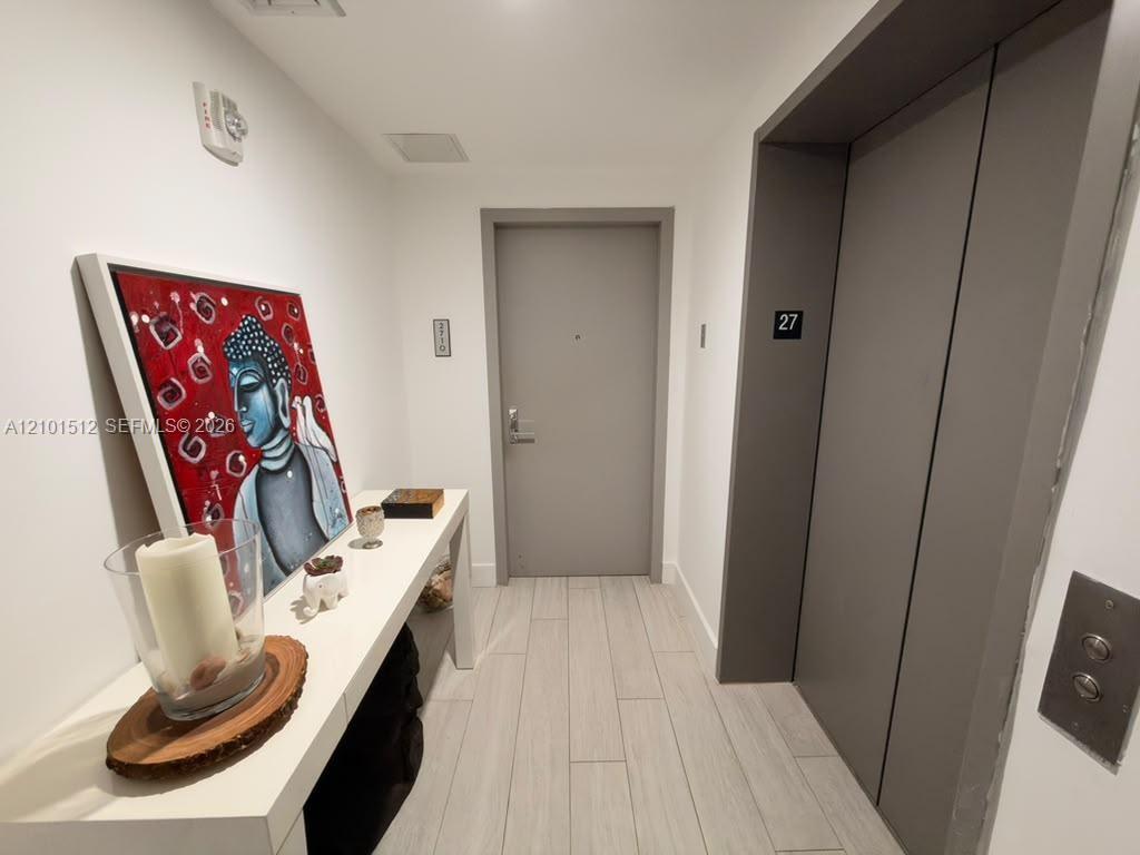 488 NE 18th Street gallery image #21