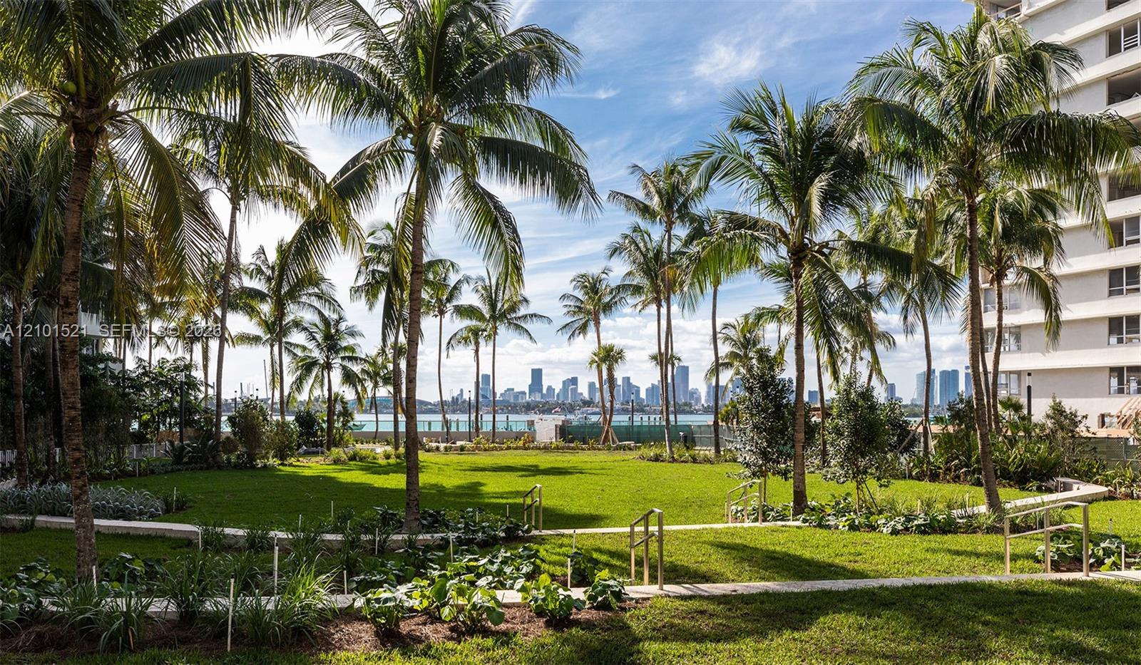 1508 Bay Road gallery image #18