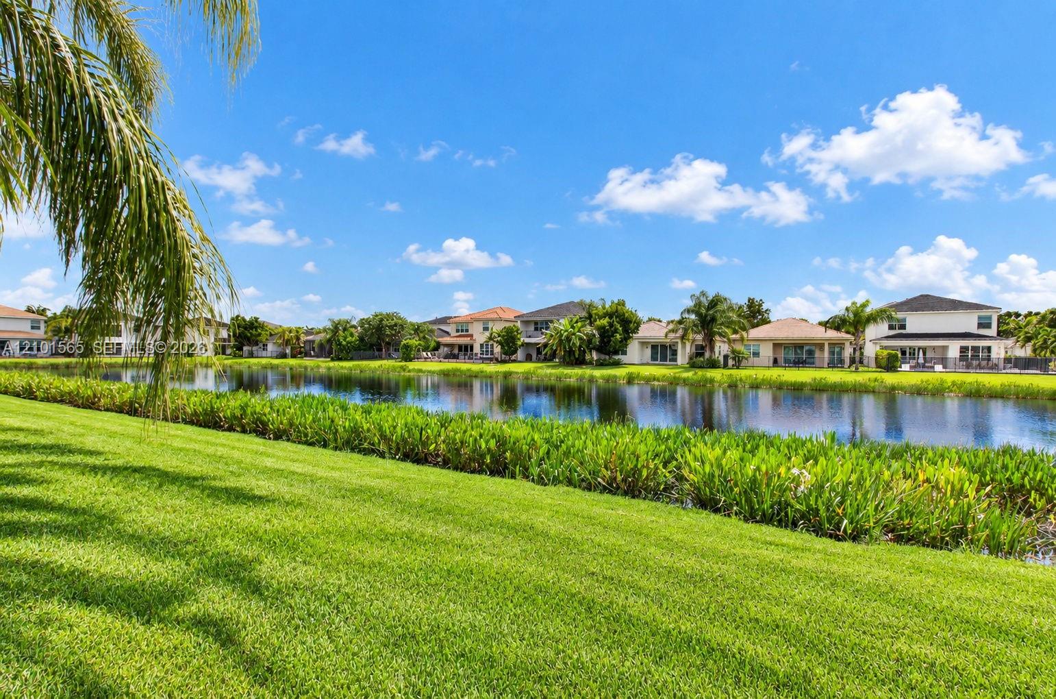 9644 Highland Pointe Pass
