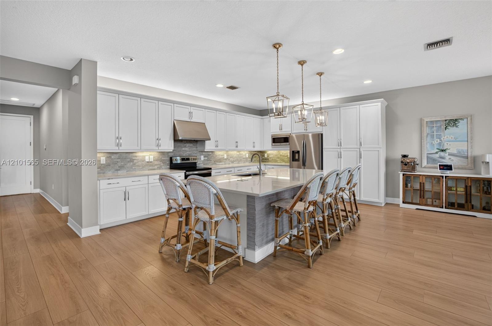 9644 Highland Pointe Pass