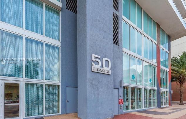 50 Biscayne Boulevard gallery image #1