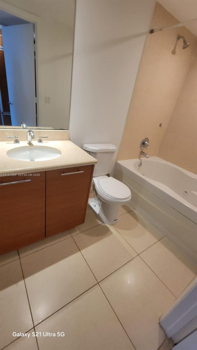 50 Biscayne Boulevard gallery image #12