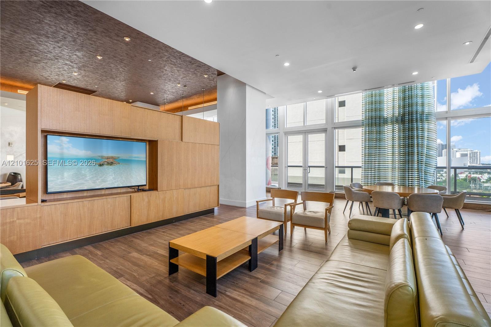 50 Biscayne Boulevard gallery image #18