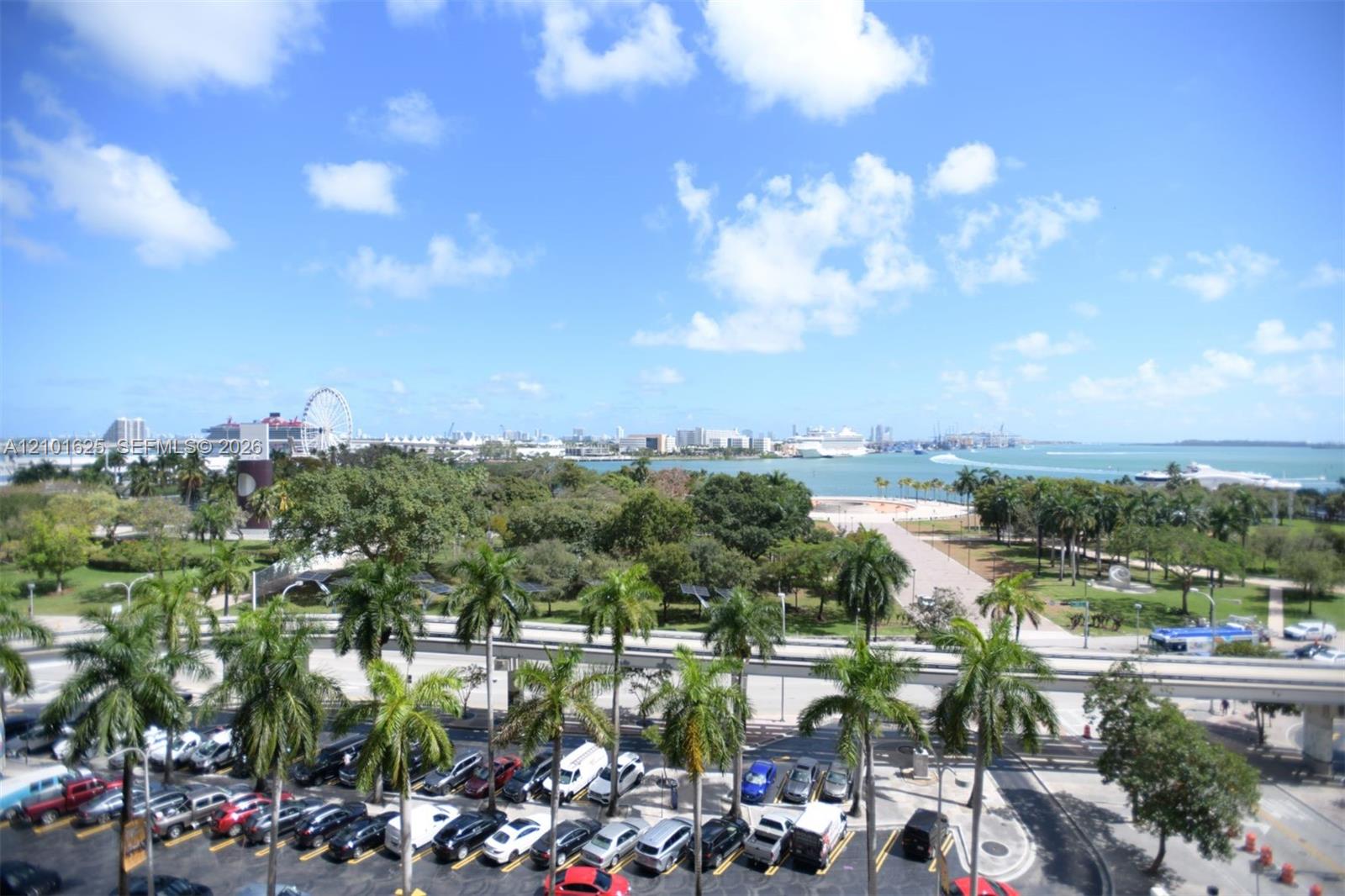 50 Biscayne Boulevard gallery image #21