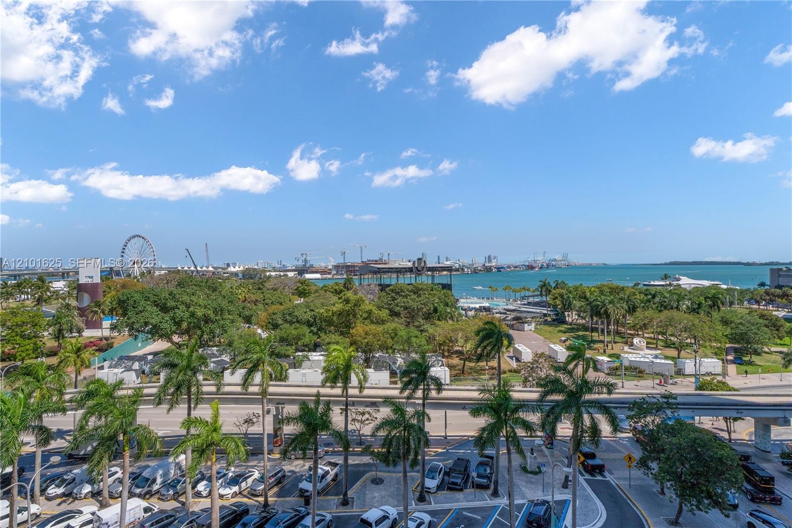 50 Biscayne Boulevard gallery image #6