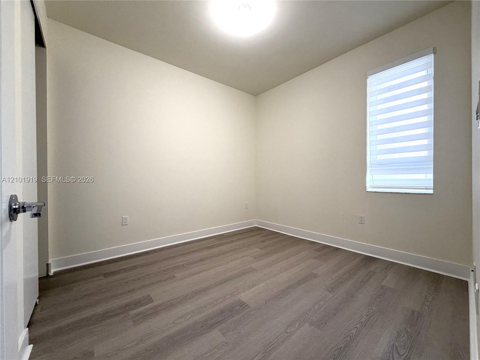 10225 NW 63rd Terrace gallery image #17