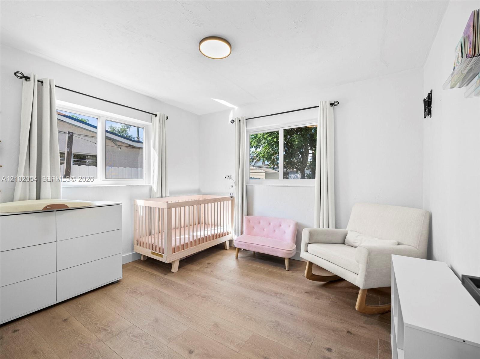 231 SW 28th Terrace gallery image #14