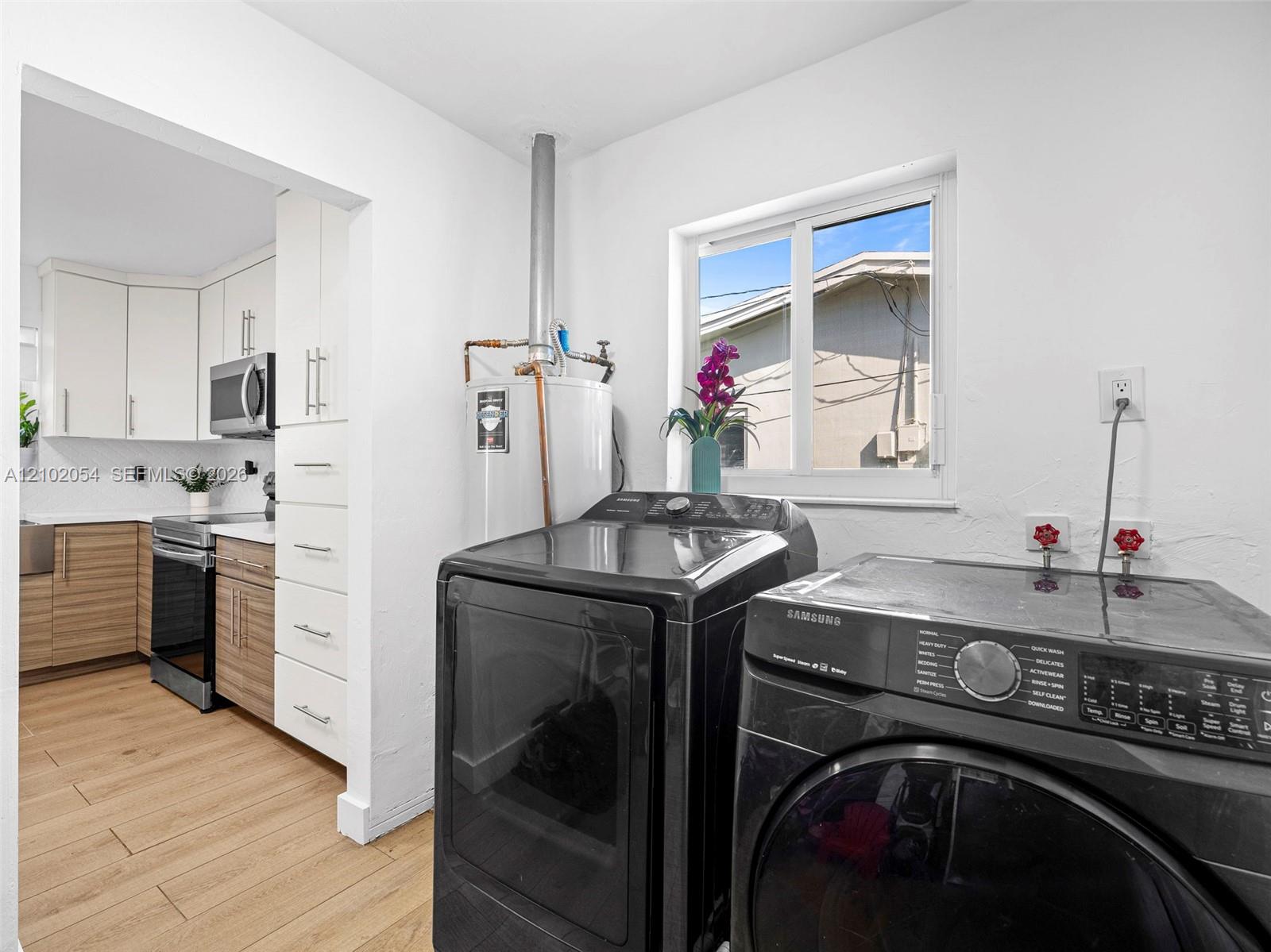 231 SW 28th Terrace gallery image #26