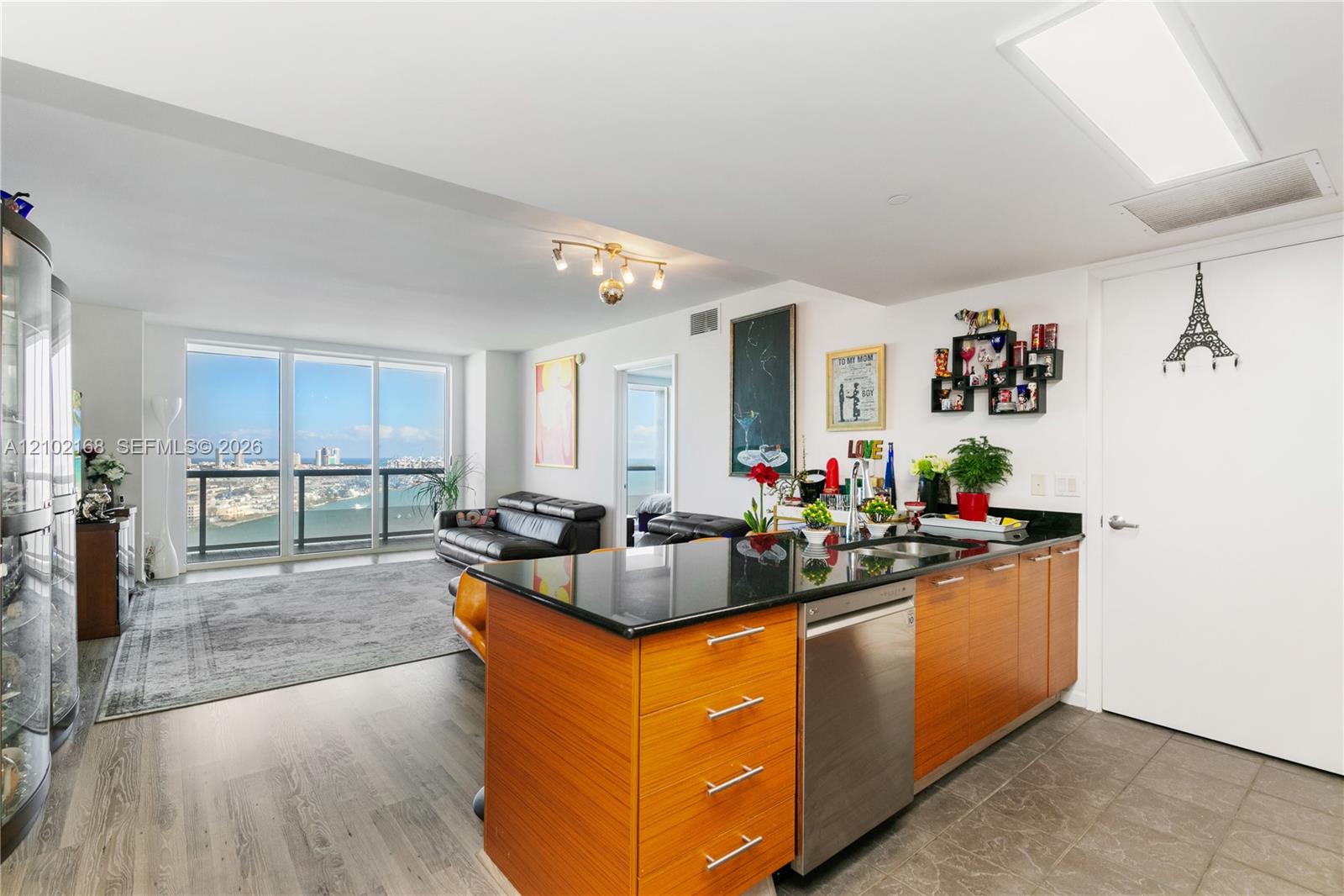 50 Biscayne Boulevard gallery image #15