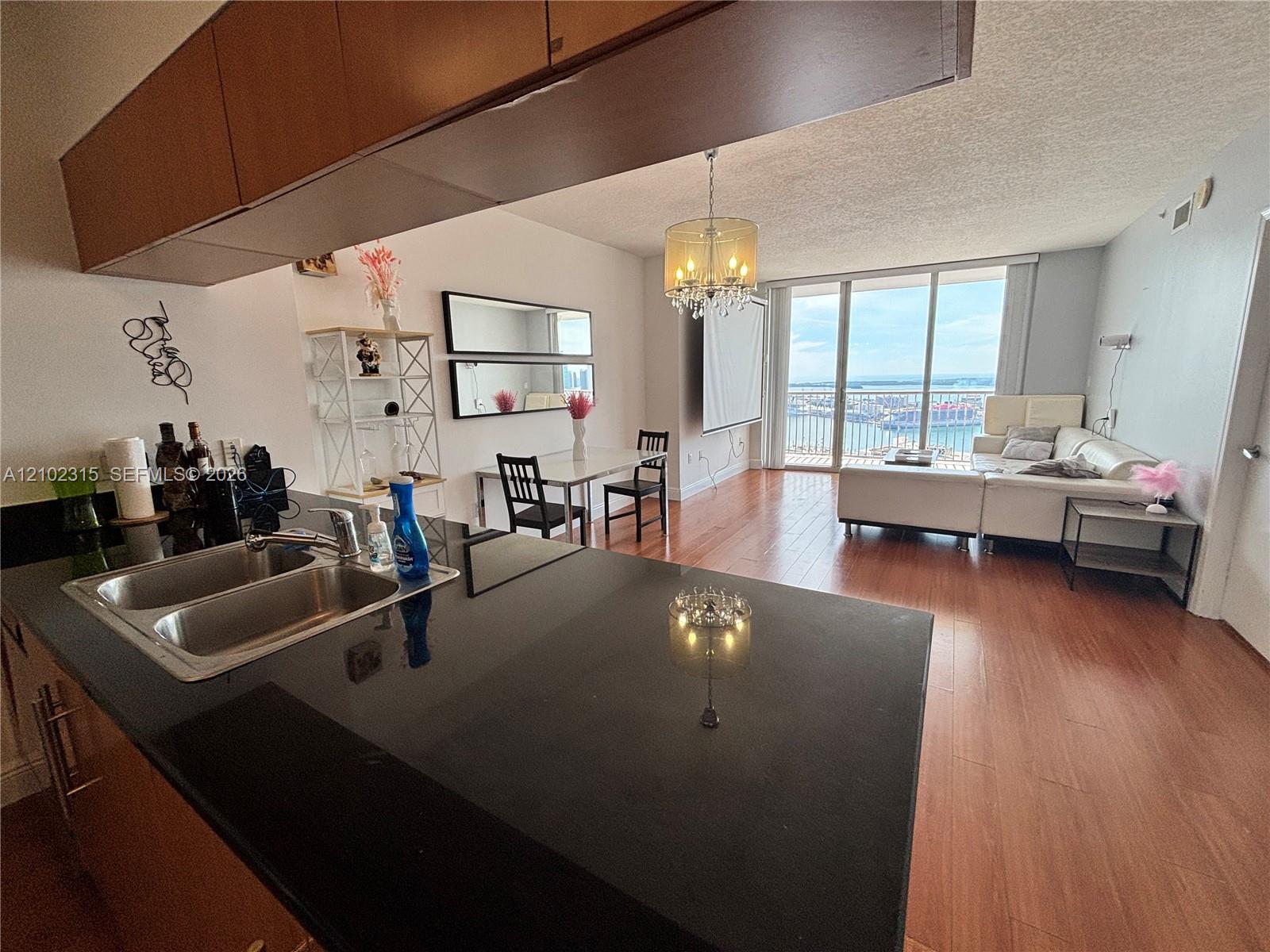 1750 N Bayshore Drive