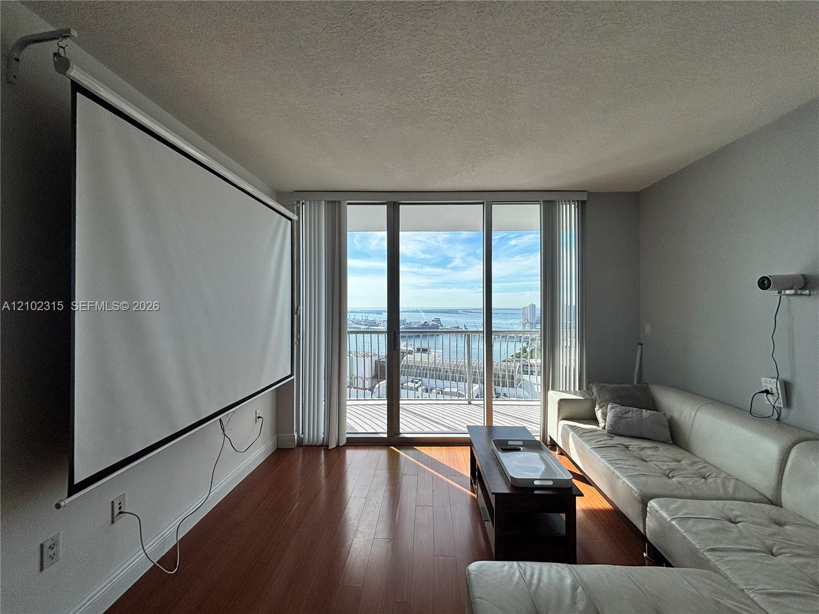 1750 N Bayshore Drive